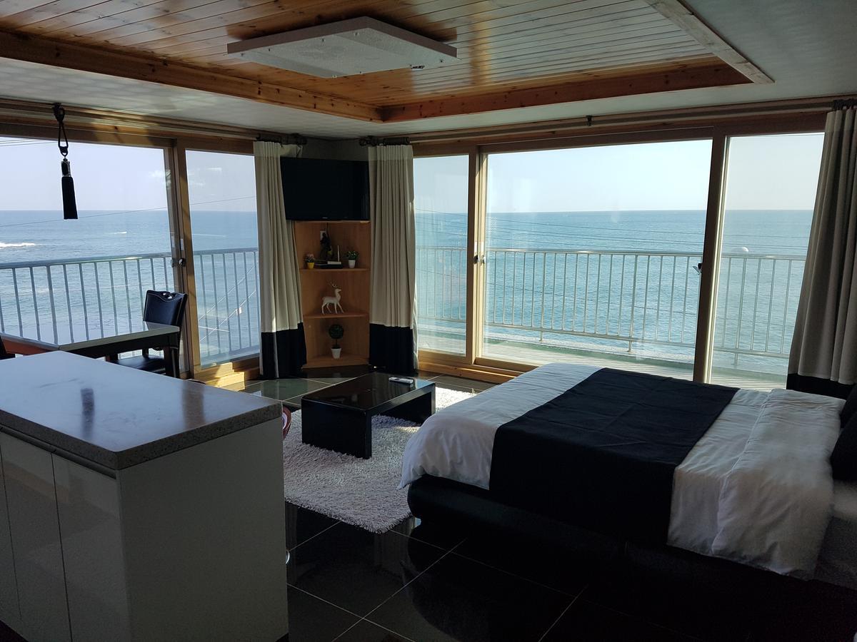 Hannoonebada Pension Gangneung Bagian luar foto